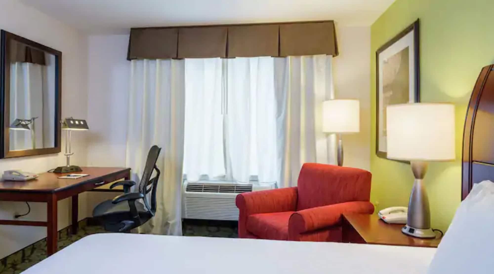 Hilton Garden Inn Queens/Jfk Нью-Йорк Экстерьер фото