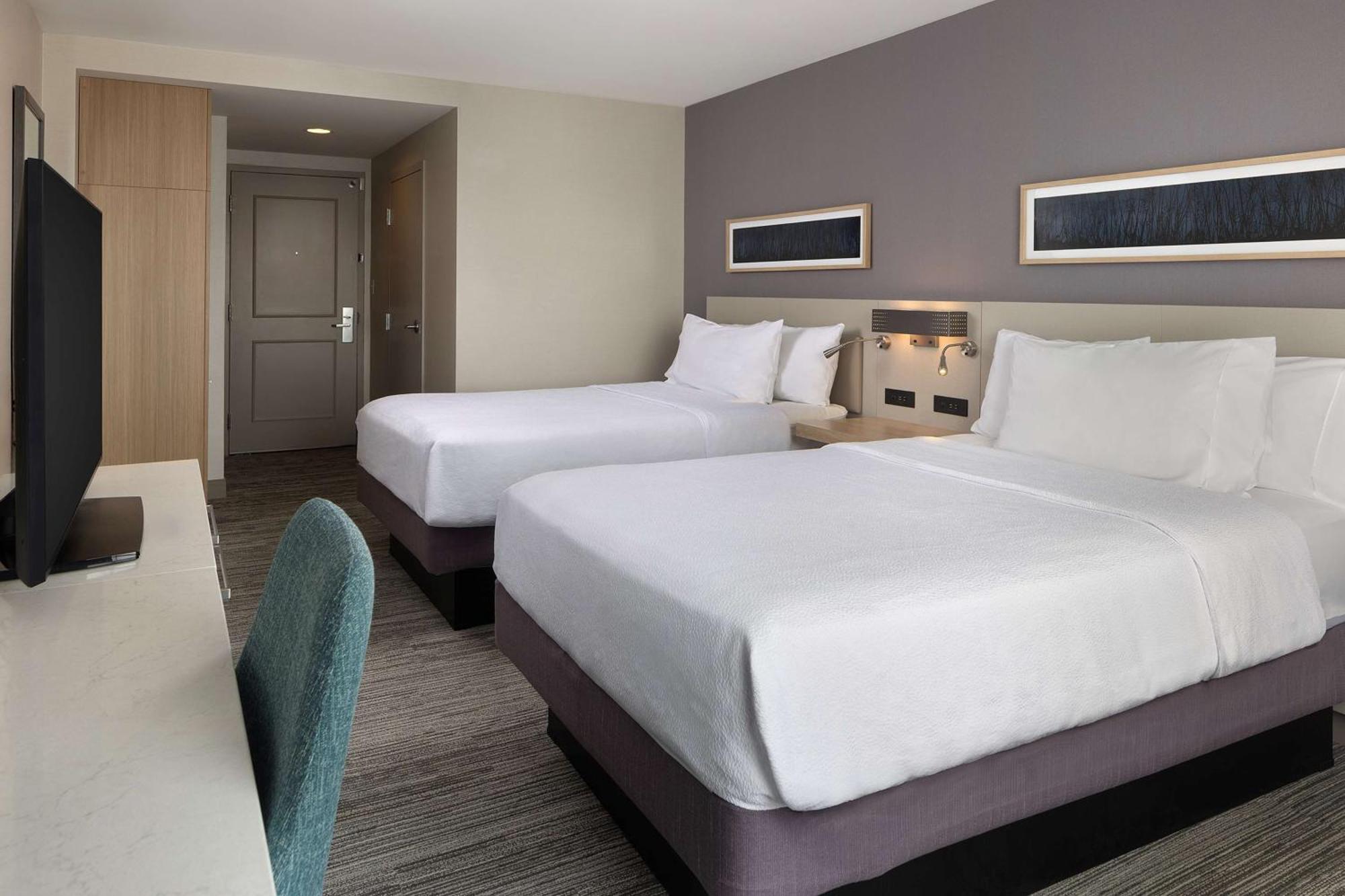 Hilton Garden Inn Queens/Jfk Нью-Йорк Экстерьер фото