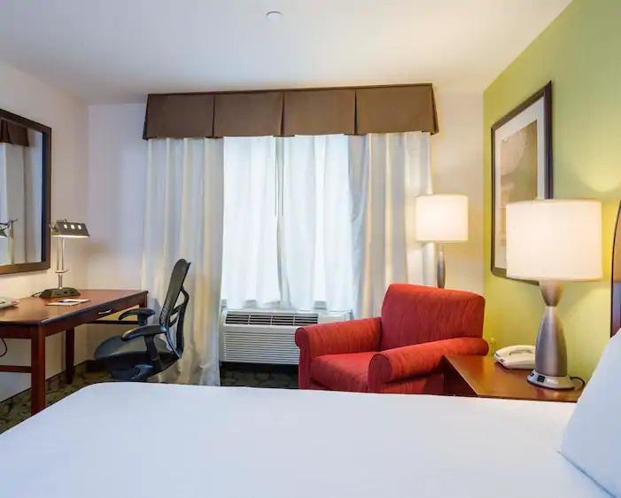 Hilton Garden Inn Queens/Jfk Нью-Йорк Экстерьер фото